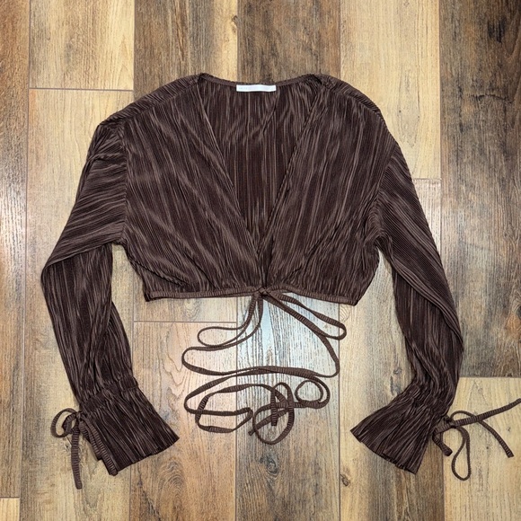 Boutique Long Sleeve - Picture 10 of 14